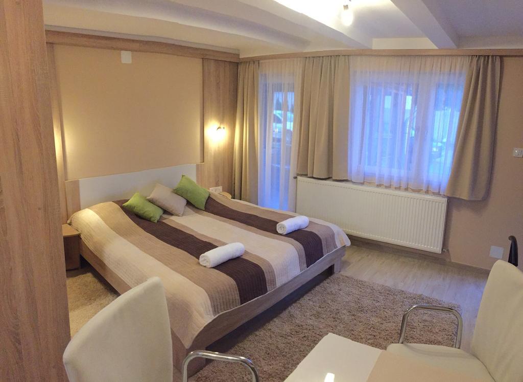 Bundics Vendeghazak Bed & Breakfast Lenti Luaran gambar