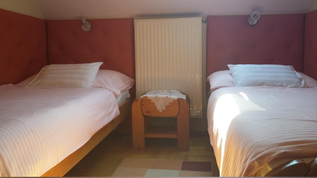 Bundics Vendeghazak Bed & Breakfast Lenti Luaran gambar